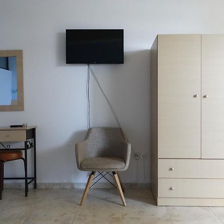 Ermioni Apartments Vrasná Eksteriør bilde