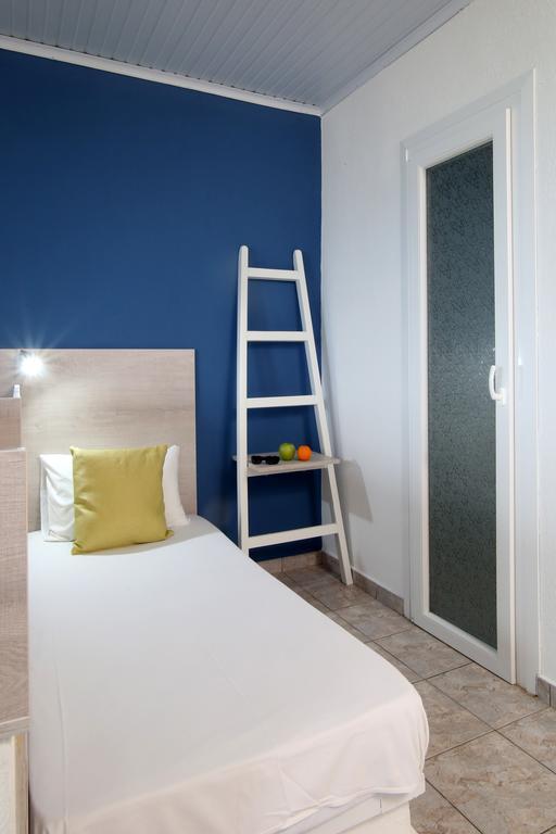 Ermioni Apartments Vrasná Eksteriør bilde